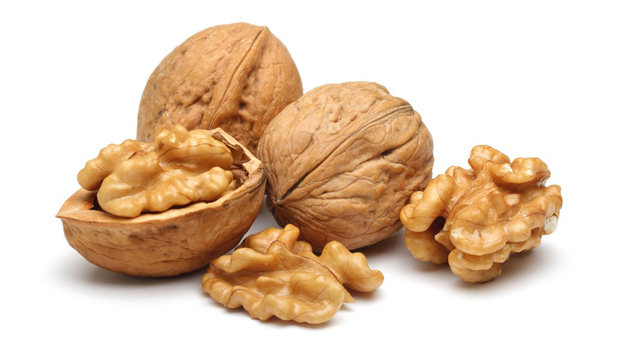 Nueces, un aliado contra el cáncer de colon