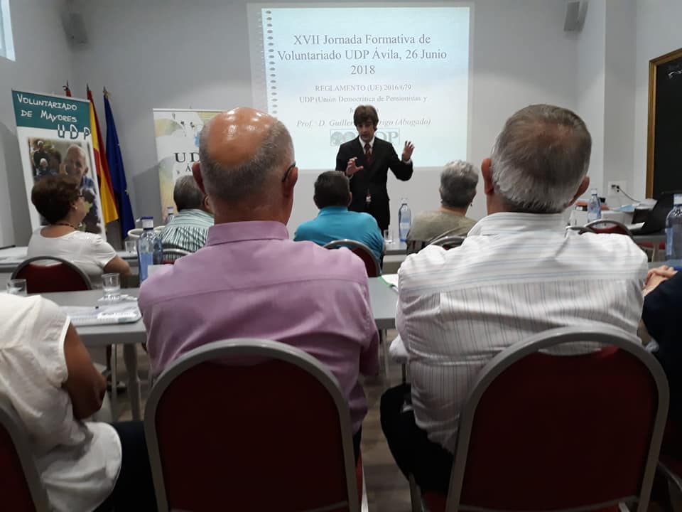 Guillermo Rodrigo Guerra, abogado experto en la Protección de Datos durante la formación.