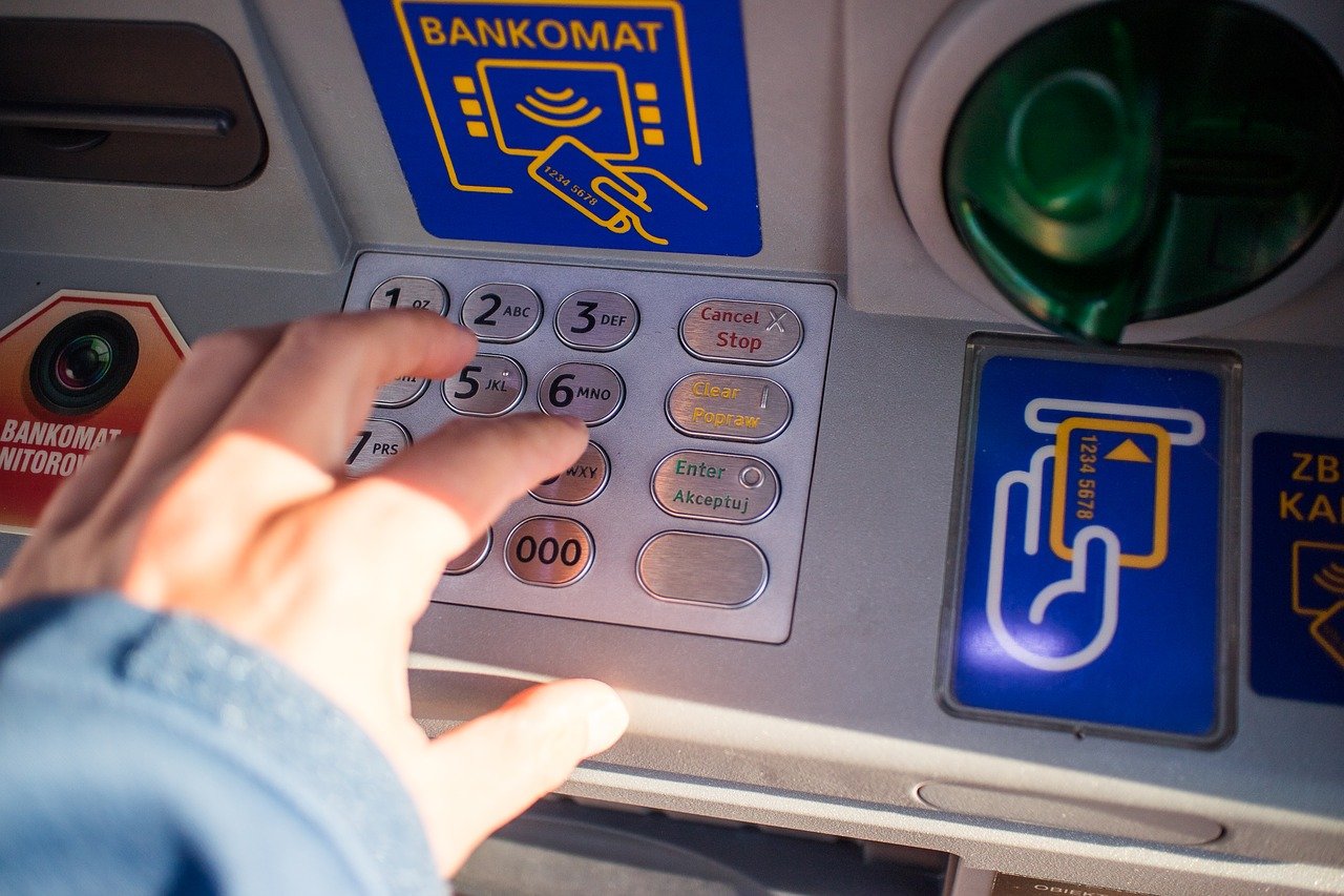 UDP Badajoz reclama atención presencial en los Bancos