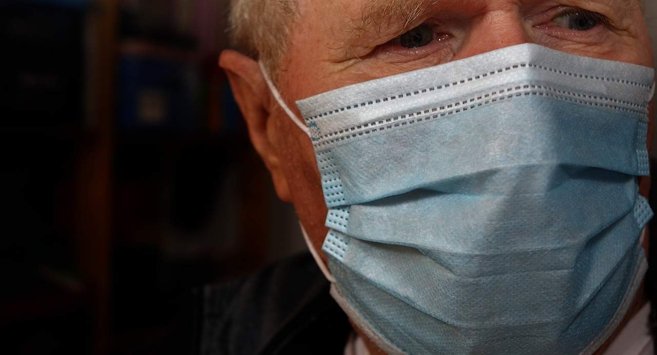 El 47% de las personas mayores reconoce que el coronavirus ha afectado de forma significativa su salud mental
