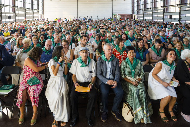 1.300 personas participan en el I Encuentro de Personas Mayores de Euskadi